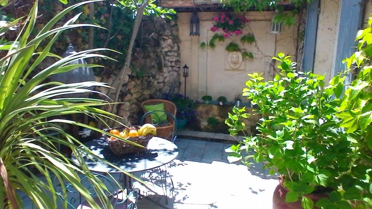 Le Domaine De La Lezardiere B&B Espiet Dış mekan fotoğraf