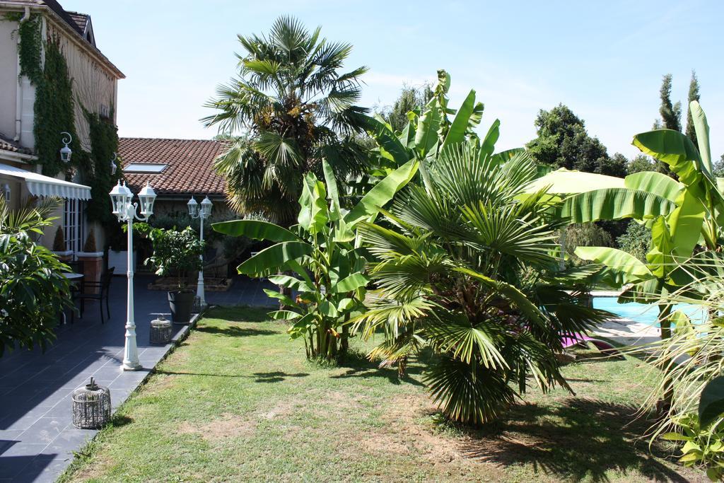 Le Domaine De La Lezardiere B&B Espiet Dış mekan fotoğraf