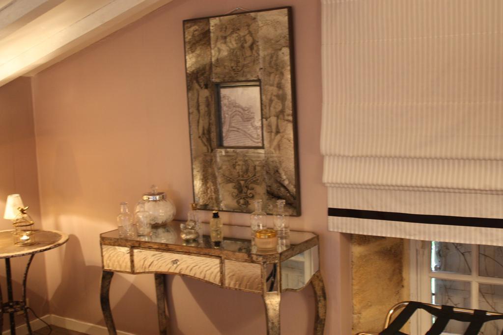 Le Domaine De La Lezardiere B&B Espiet Oda fotoğraf
